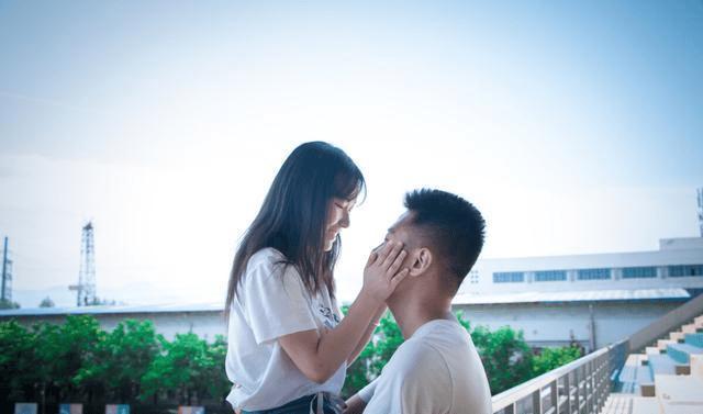 营救森林中的夫妇